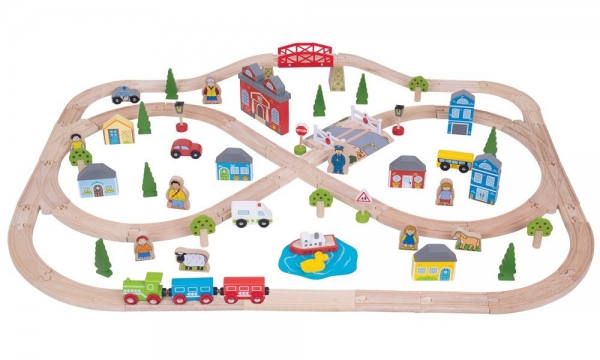 101 piece town and country wooden train set